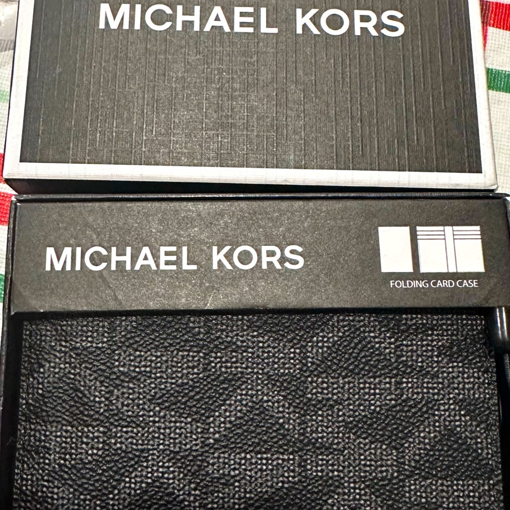 MICHAEL KORS MENS BLACKL MONOGRAM WALLET